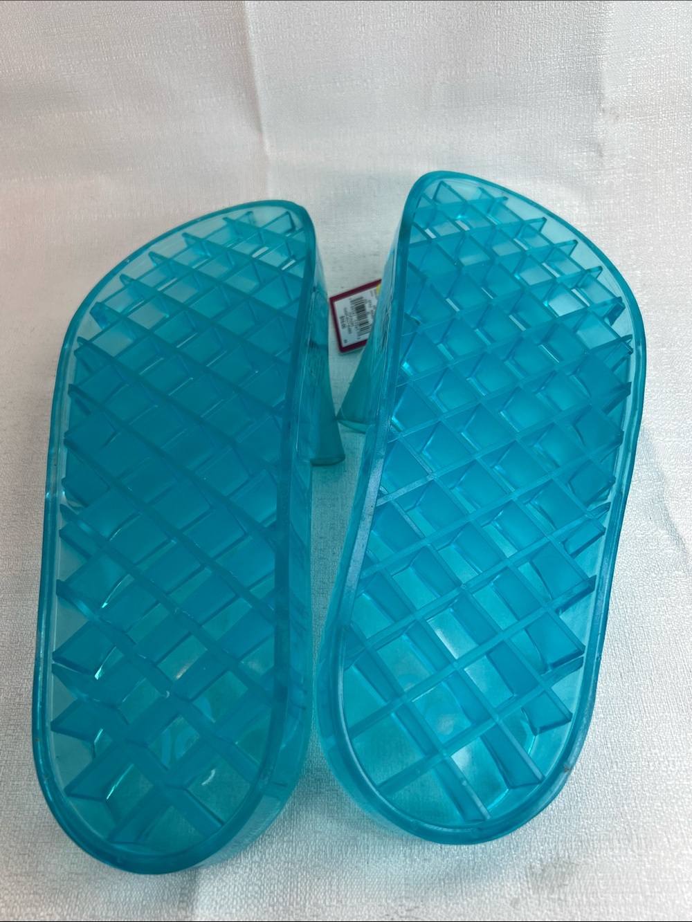 So, water, friendly flip-flops - Picture 5 of 5
